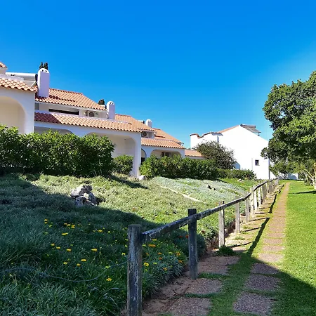 Apartamentos Vale De Carros By Umbral